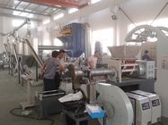 الصين 800-1000kg / H المطاط الطارد آلة مع تحكم في درجة الحرارة العفن الشركة